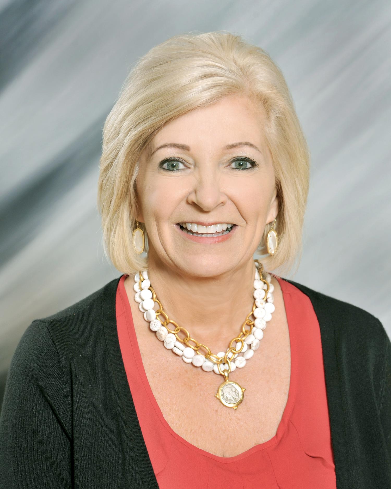 Photo of commissioner Sandra Davis